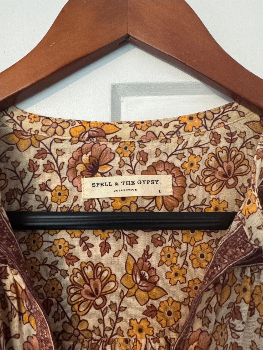 Boho Floral Maxi Dress - Brown/Gold - Picture 2 of 5
